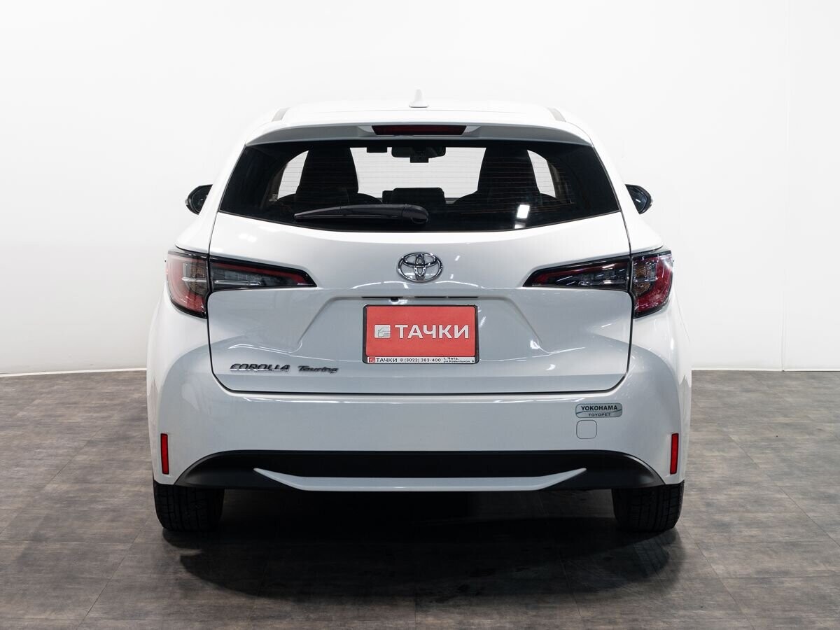 Toyota Corolla 2021 - фото автомобиля