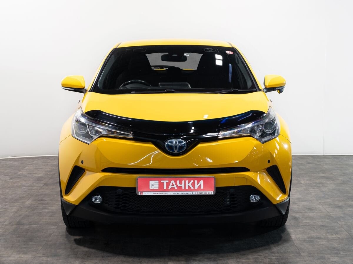 Toyota C-HR 2017 - фото автомобиля