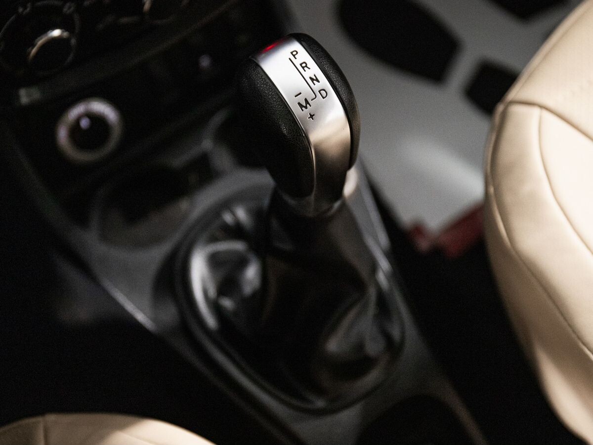 Nissan Terrano 2018 - фото автомобиля