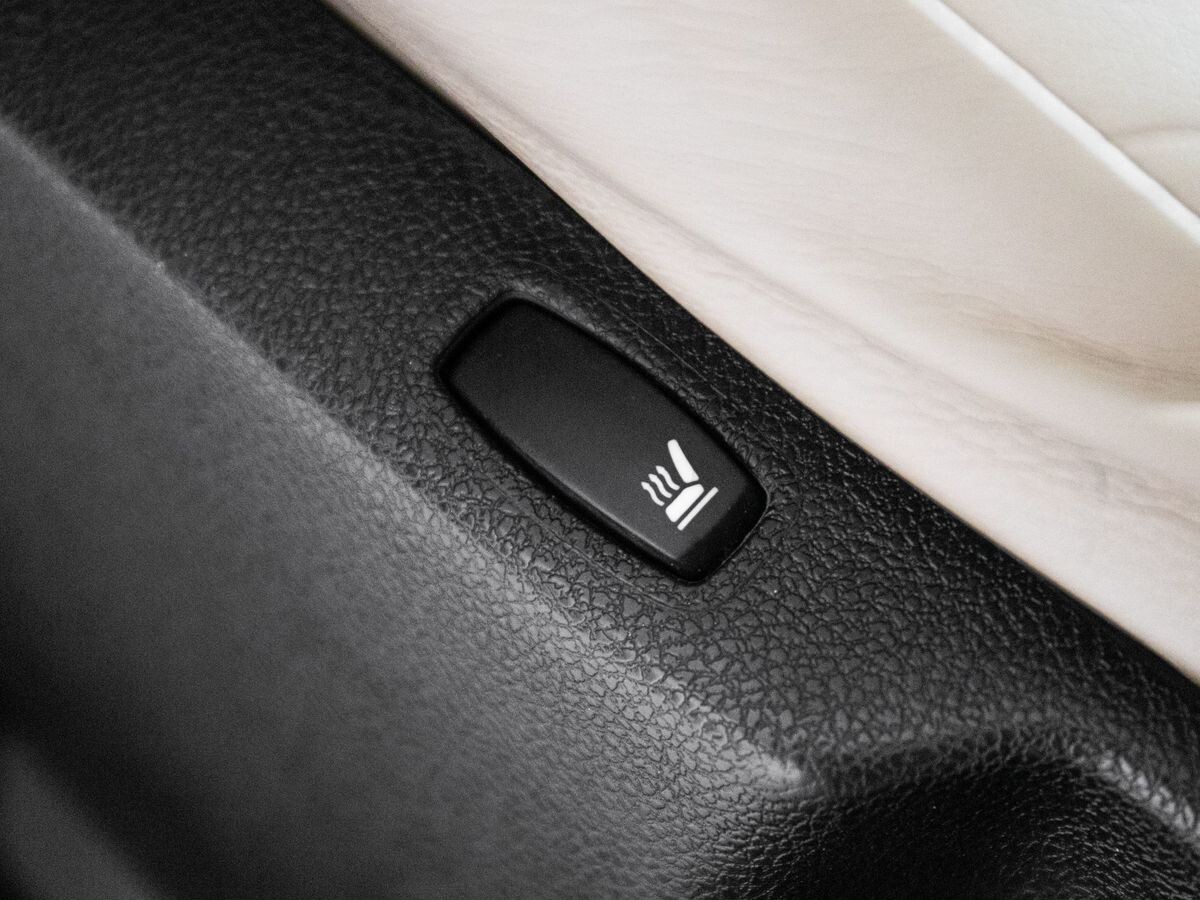 Nissan Terrano 2018 - фото автомобиля