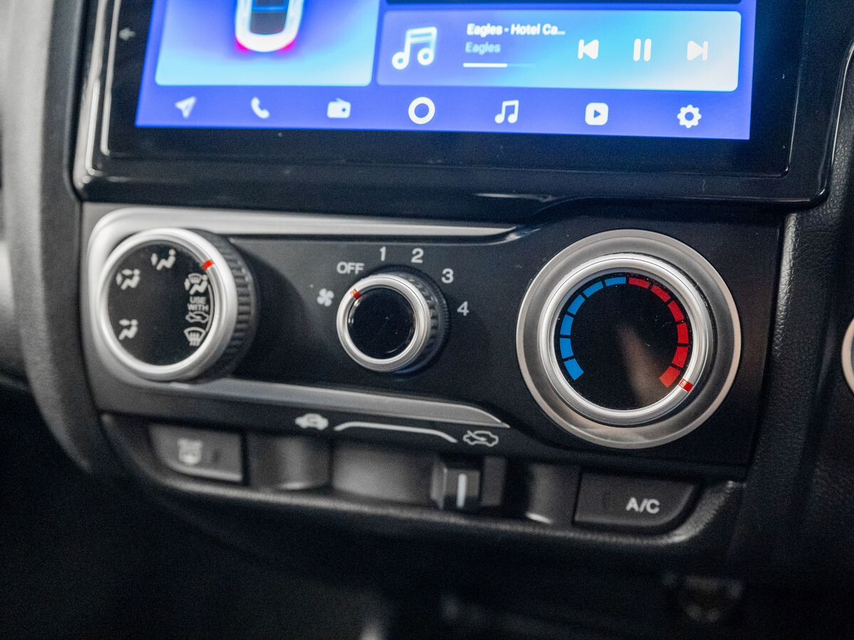 Honda Fit 2014 - фото автомобиля