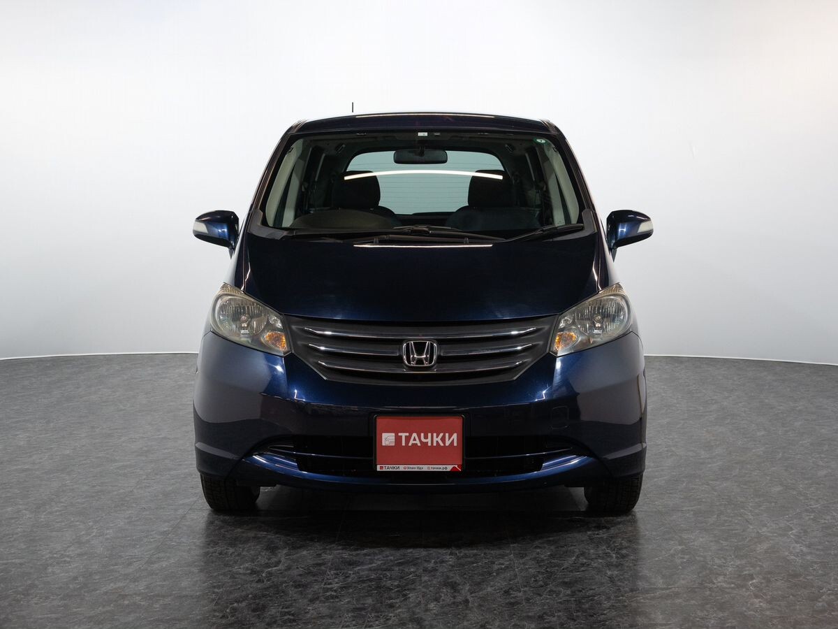 Honda Freed 2010 - фото автомобиля