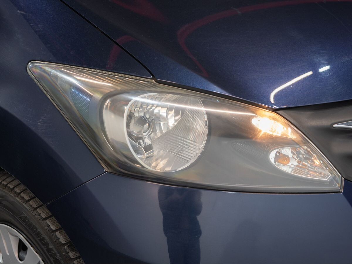 Honda Freed 2010 - фото автомобиля