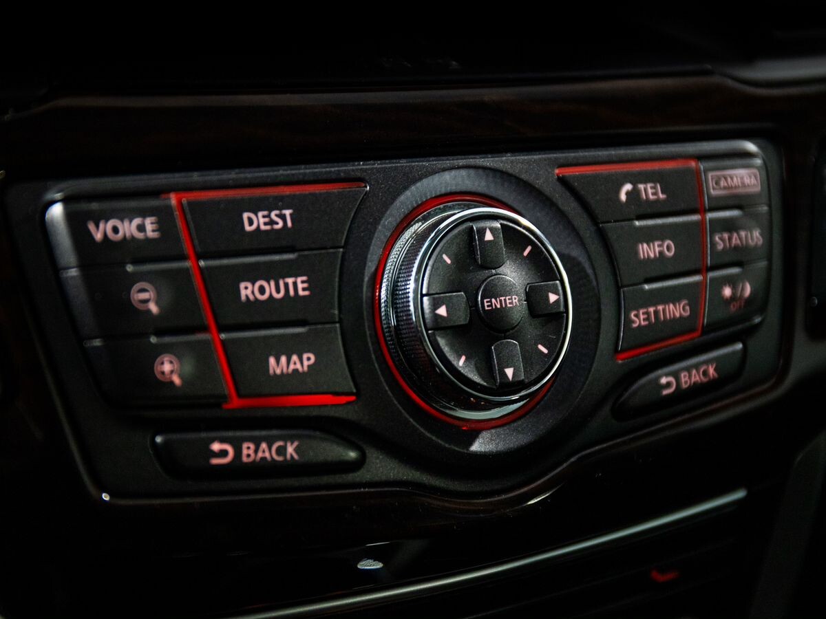 Nissan Pathfinder 2014 - фото автомобиля