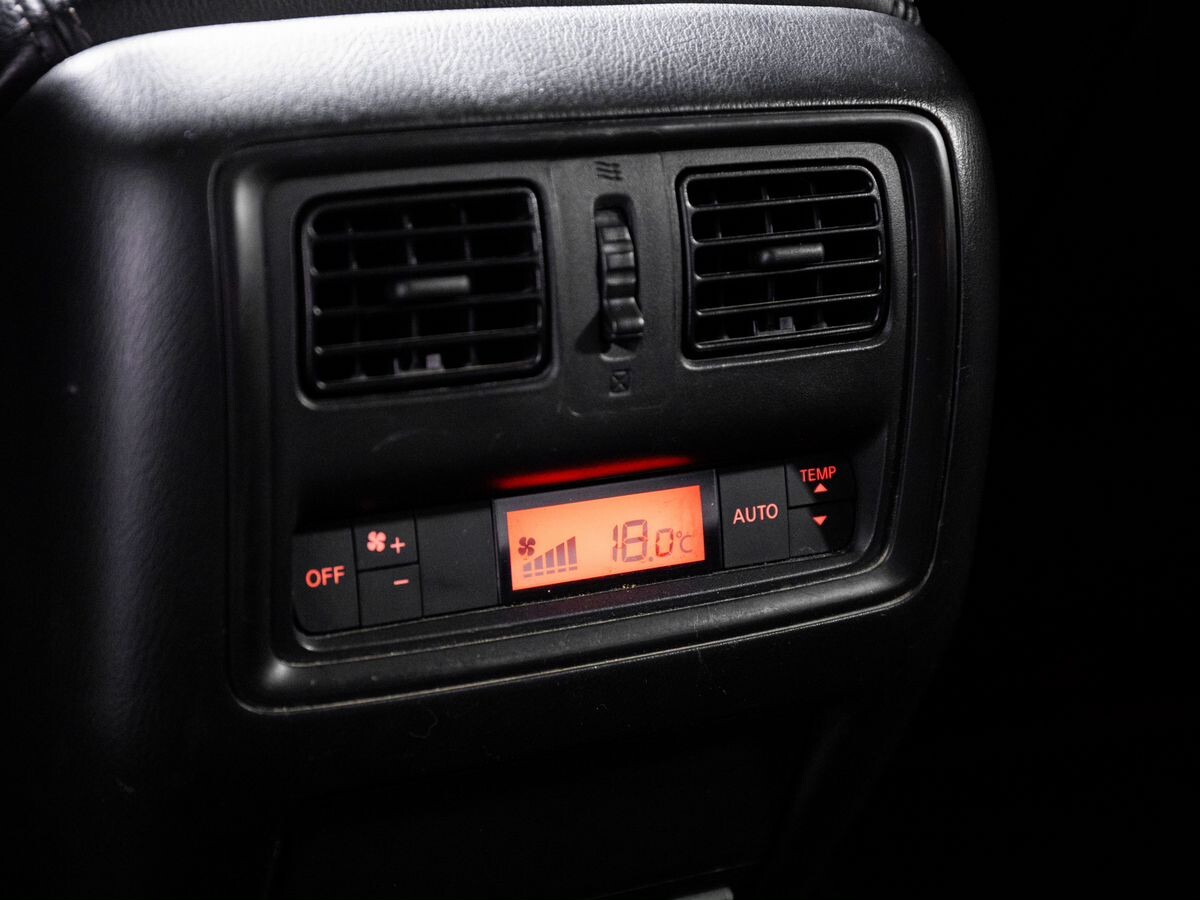 Nissan Pathfinder 2014 - фото автомобиля