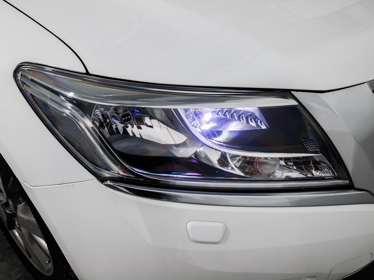 Nissan Pathfinder 2014 - фото автомобиля