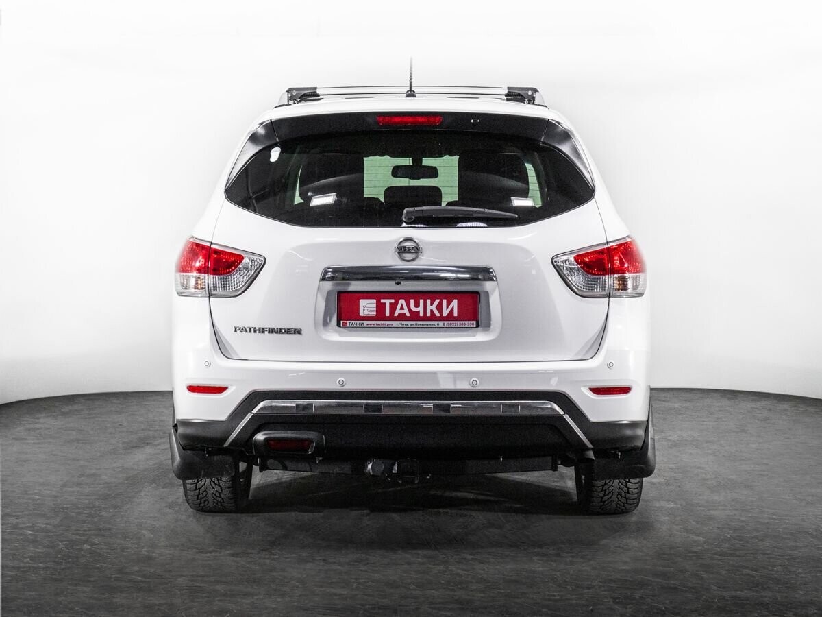 Nissan Pathfinder 2014 - фото автомобиля