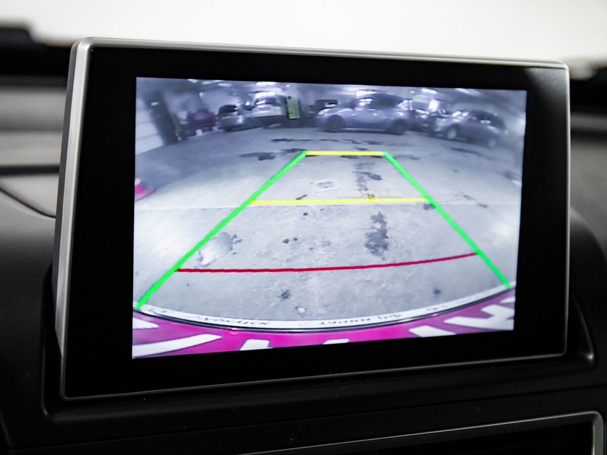 FAW Besturn X40 2019 - фото автомобиля