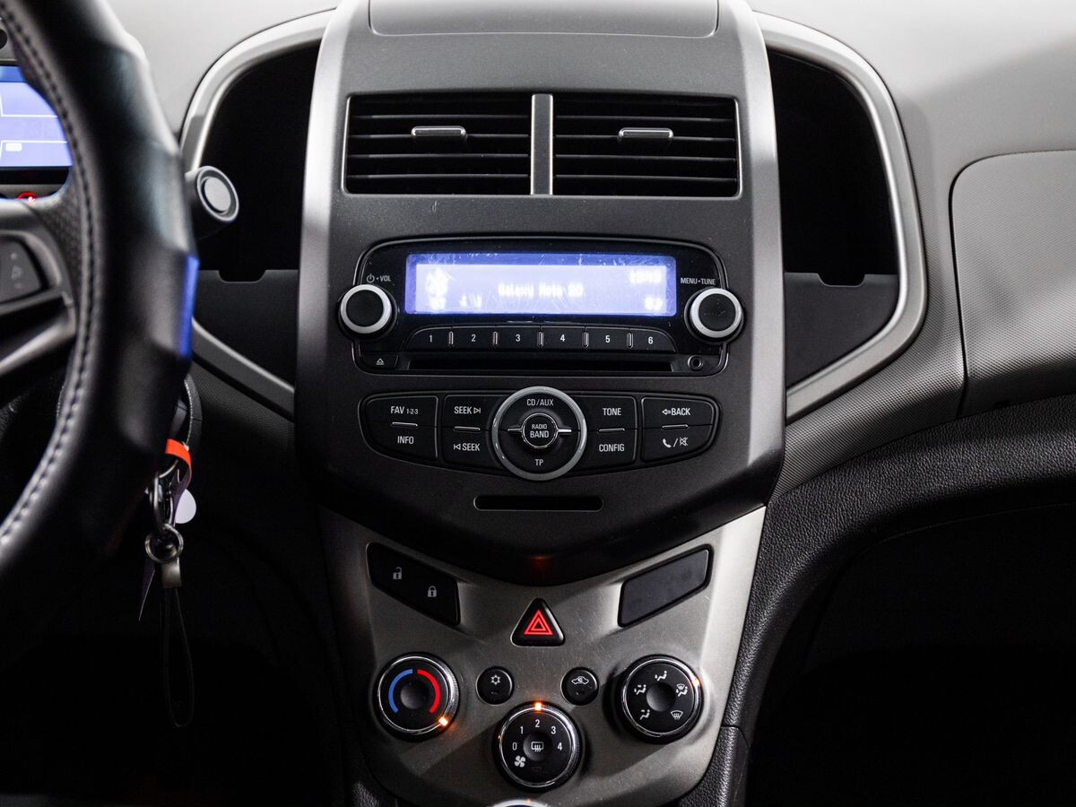 Chevrolet Aveo 2014 - фото автомобиля