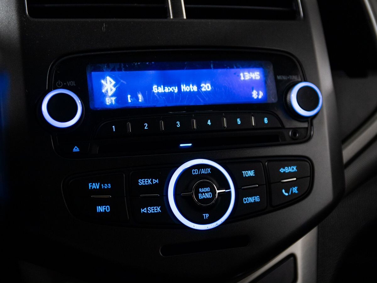 Chevrolet Aveo 2014 - фото автомобиля