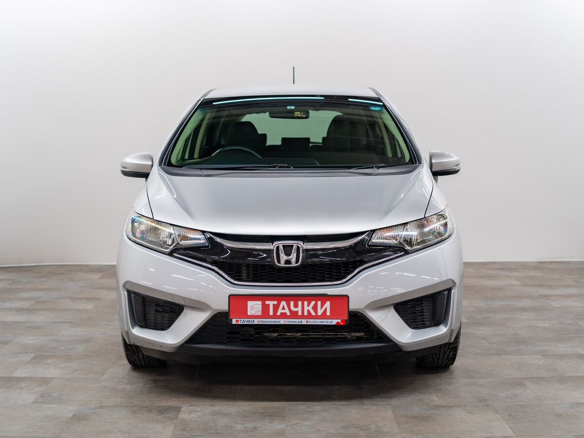 Honda Fit 2017 - фото автомобиля