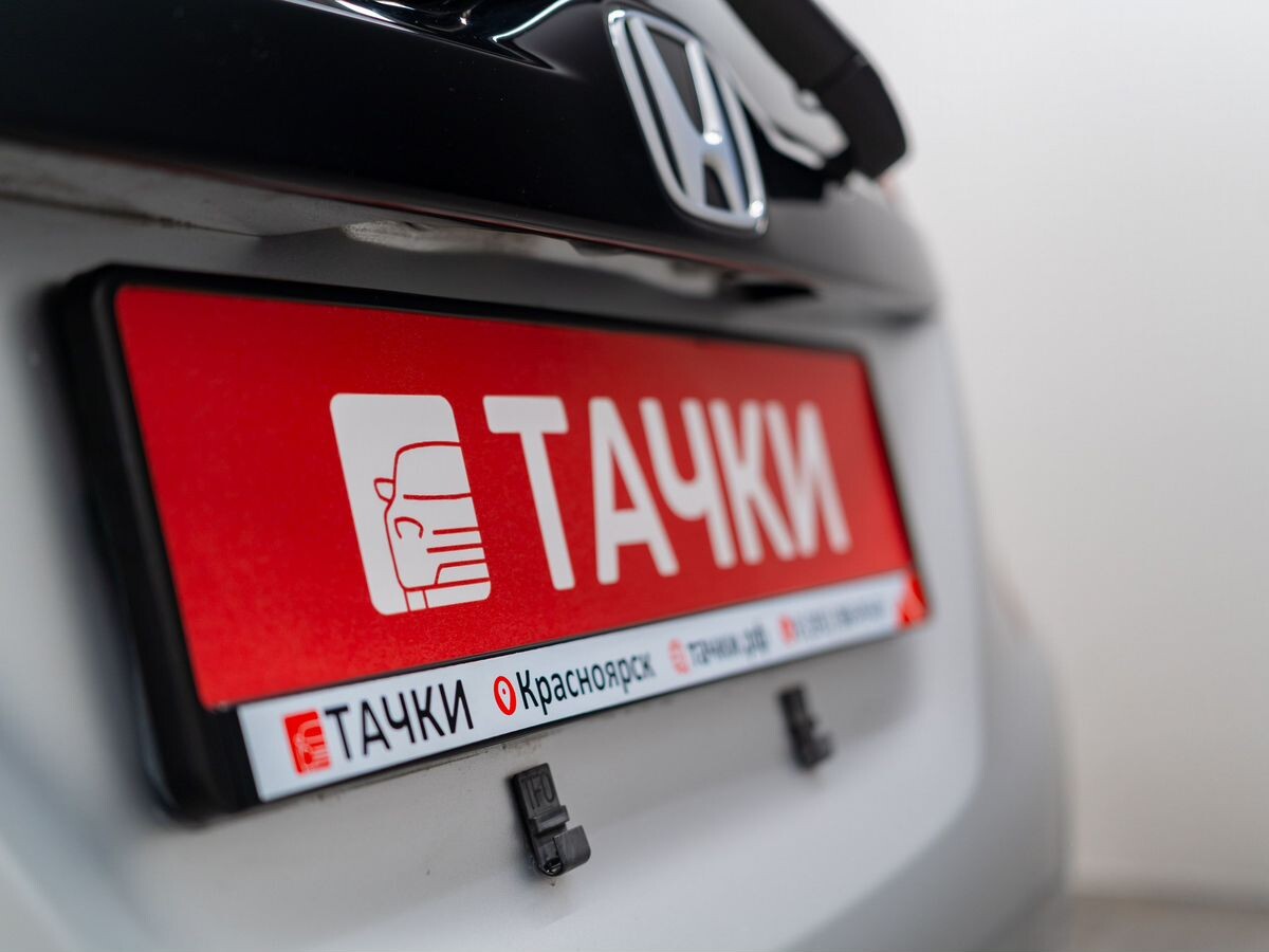 Honda Fit 2017 - фото автомобиля