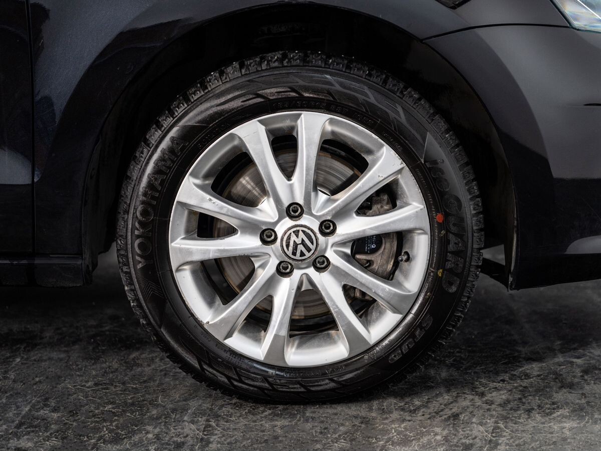 Volkswagen Polo 2018 - фото автомобиля