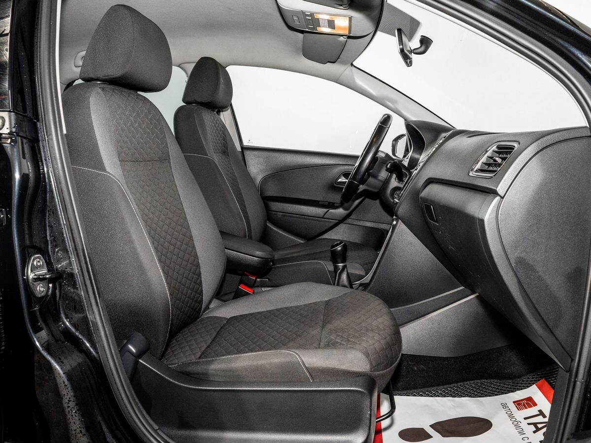 Volkswagen Polo 2018 - фото автомобиля