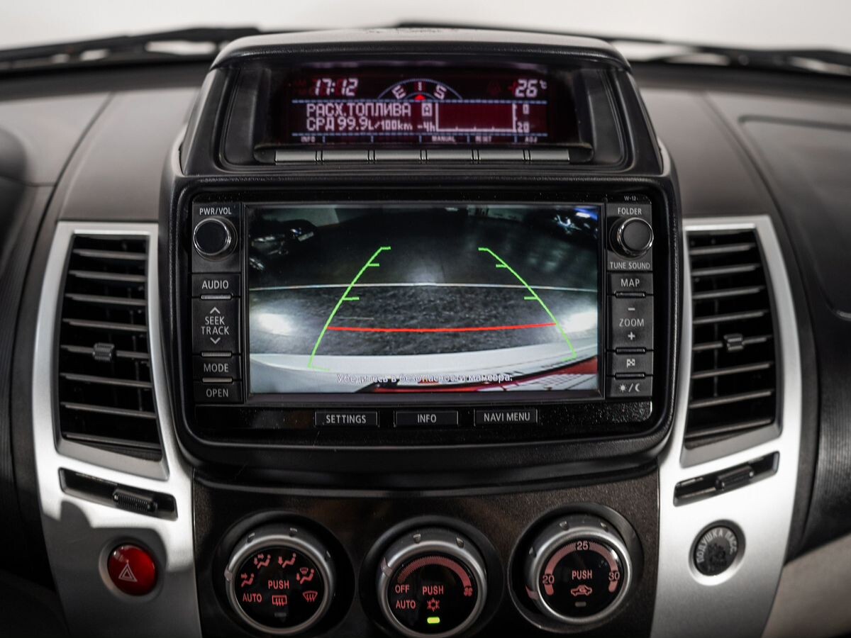 Mitsubishi Pajero Sport 2014 - фото автомобиля