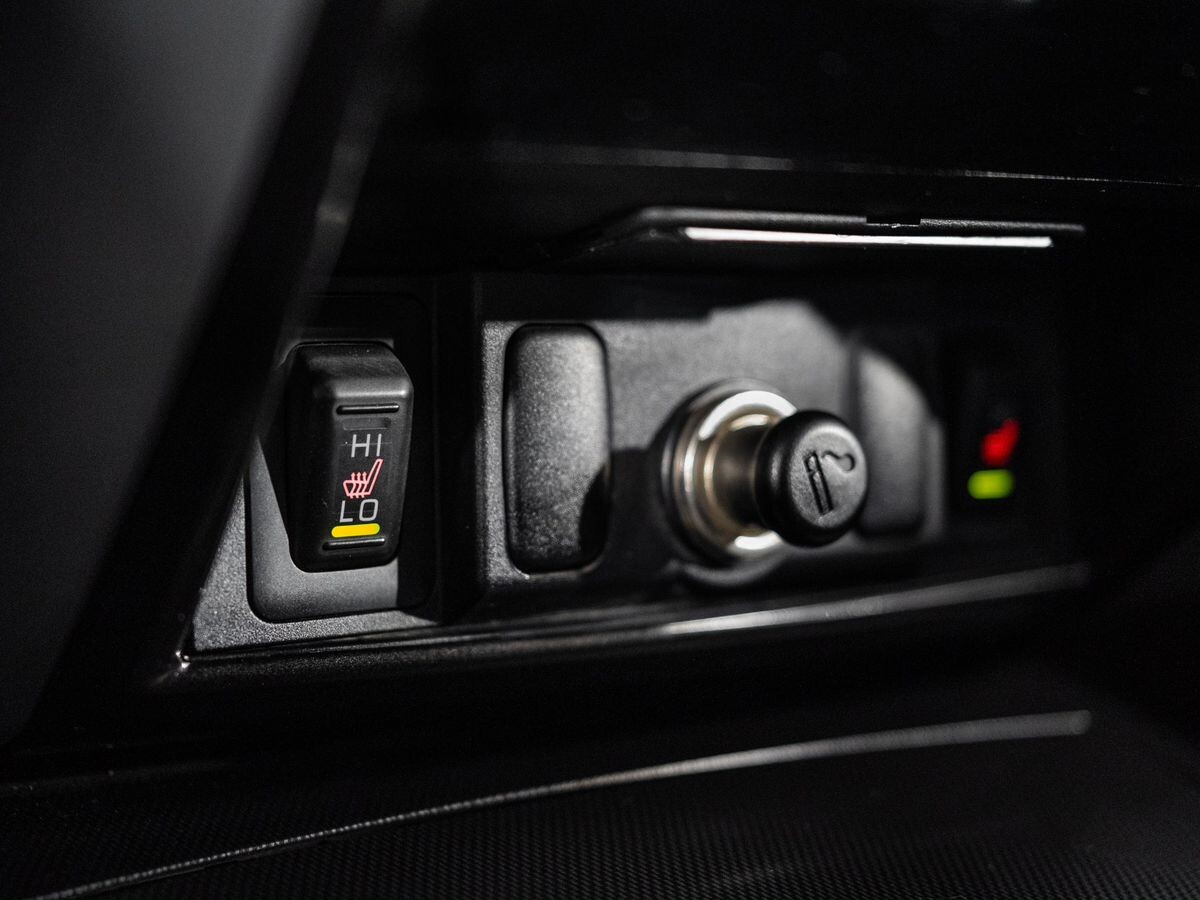 Mitsubishi Pajero Sport 2014 - фото автомобиля