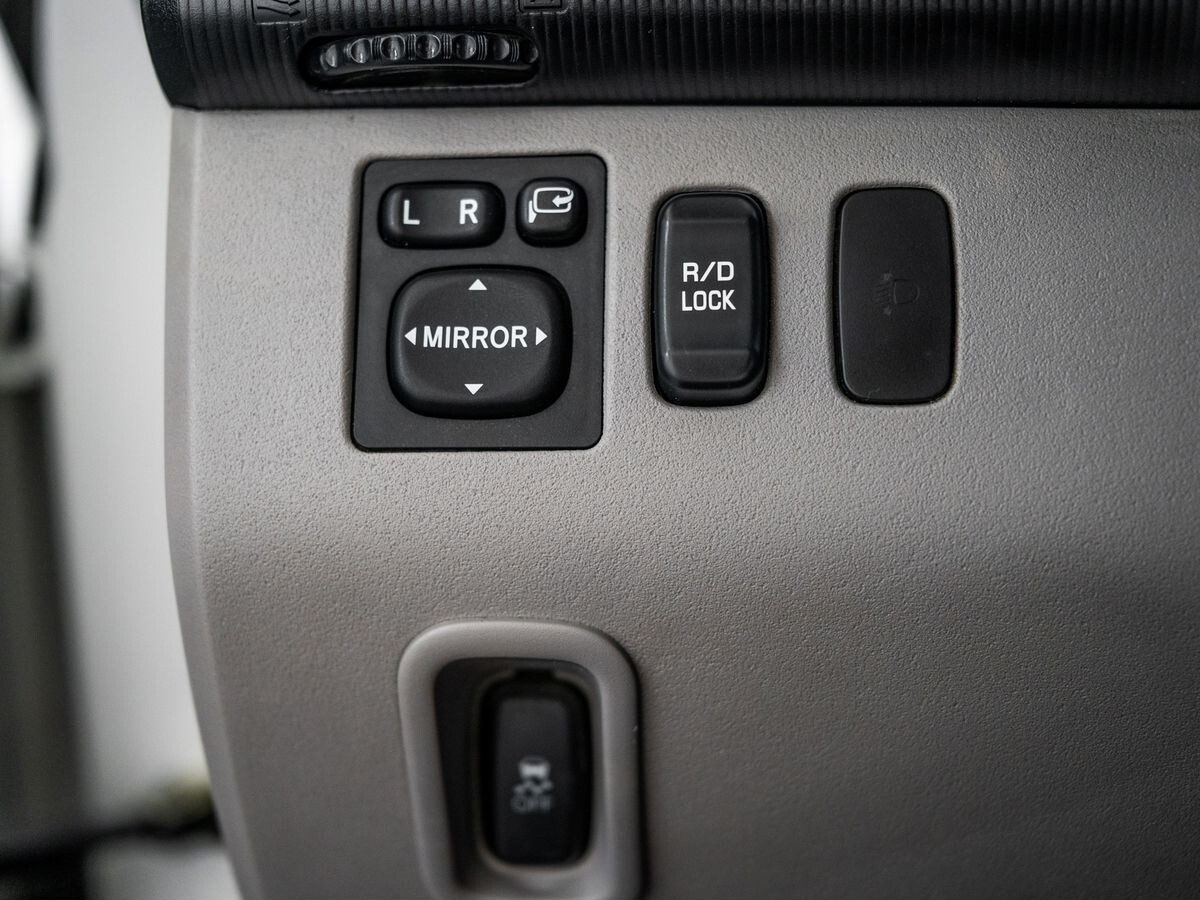 Mitsubishi Pajero Sport 2014 - фото автомобиля