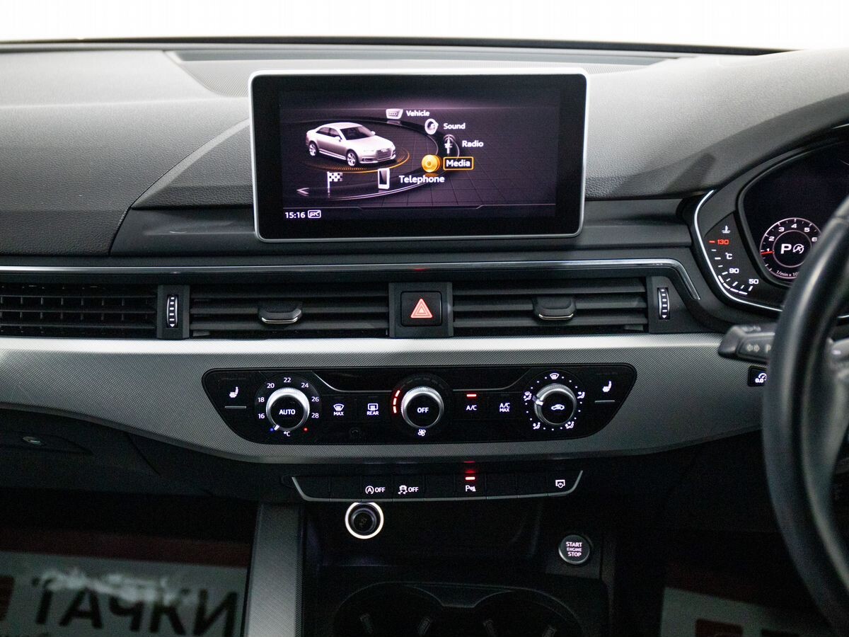 Audi A4 2017 - фото автомобиля