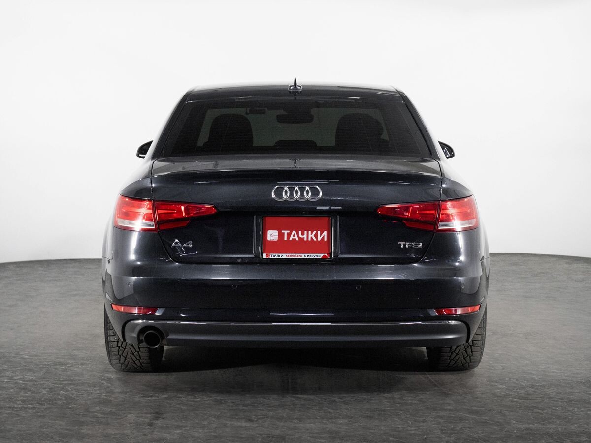 Audi A4 2017 - фото автомобиля