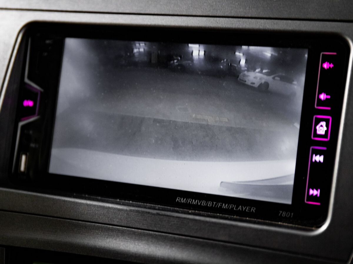 Toyota Prius 2014 - фото автомобиля