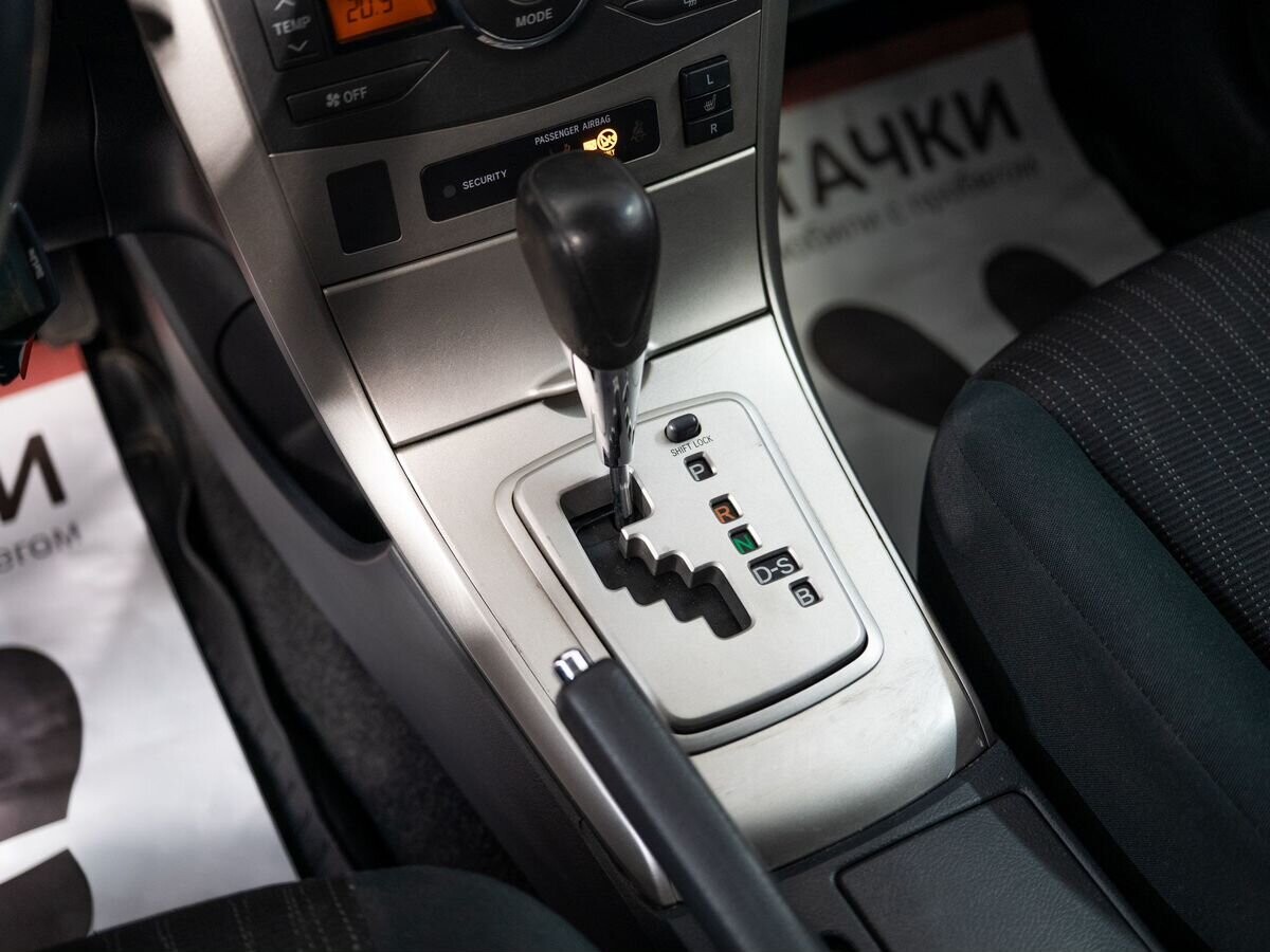 Toyota Corolla 2007 - фото автомобиля