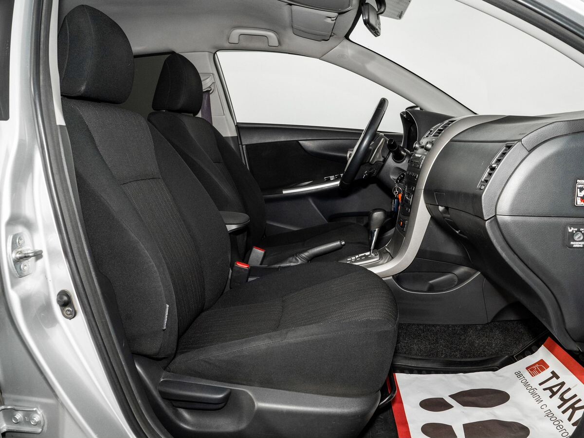 Toyota Corolla 2007 - фото автомобиля