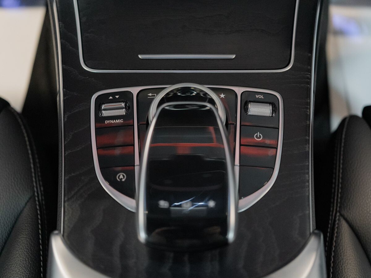 Mercedes-Benz C-Класс 2015 - фото автомобиля