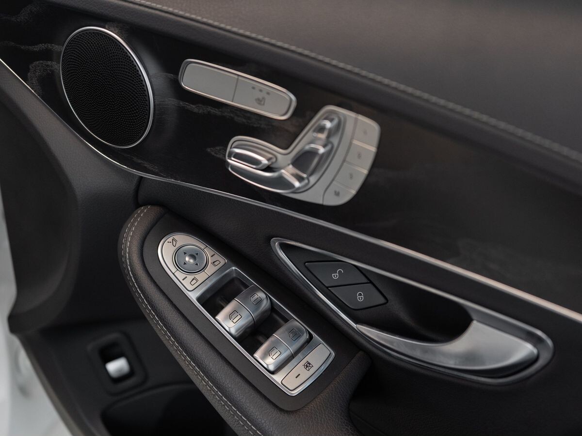 Mercedes-Benz C-Класс 2015 - фото автомобиля