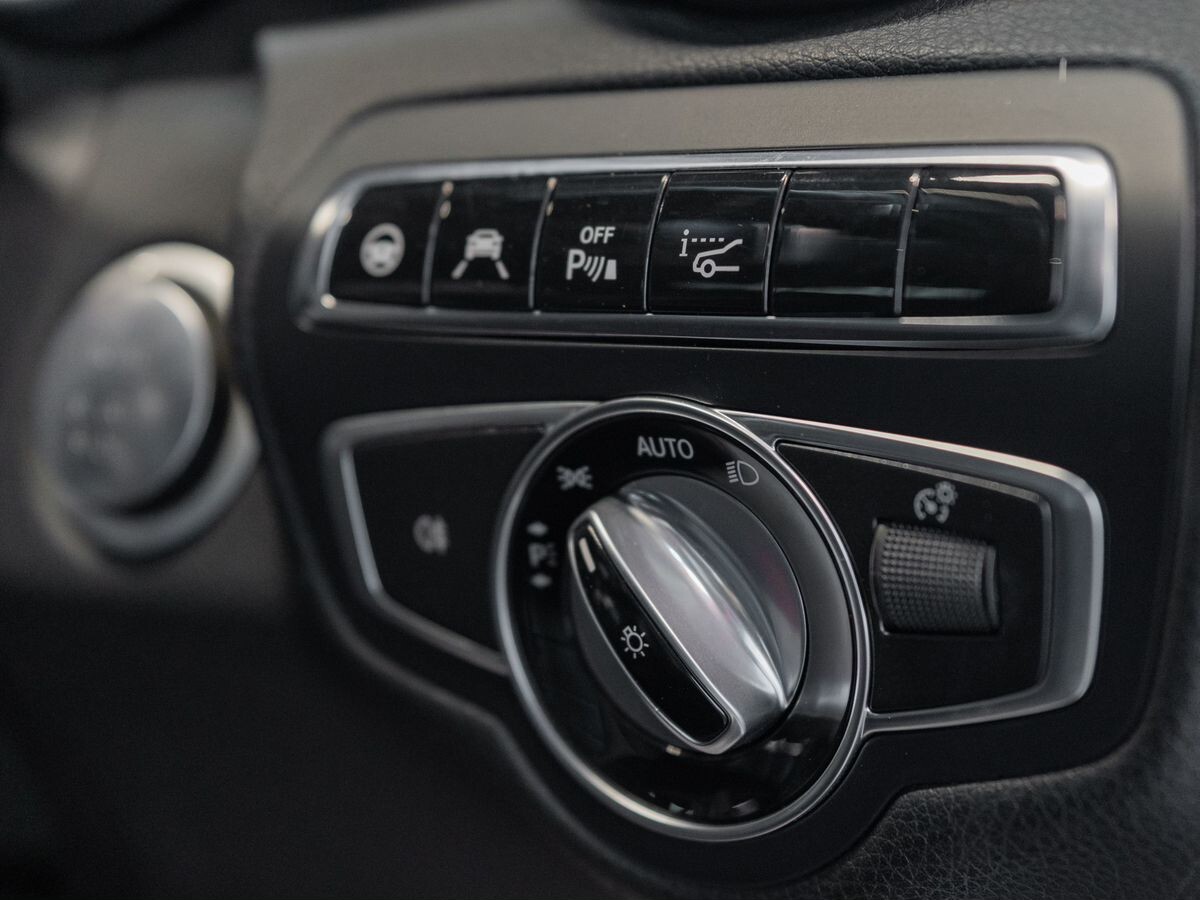 Mercedes-Benz C-Класс 2015 - фото автомобиля