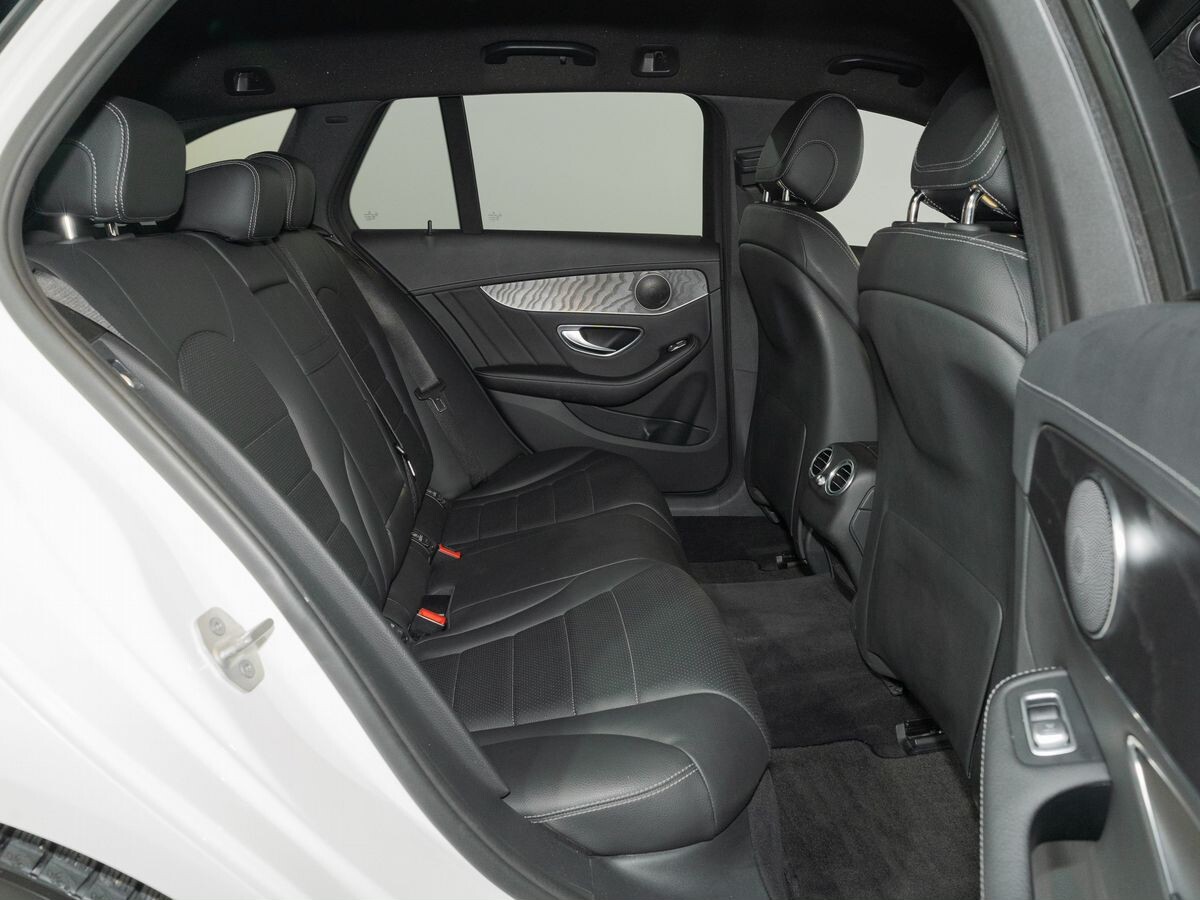 Mercedes-Benz C-Класс 2015 - фото автомобиля