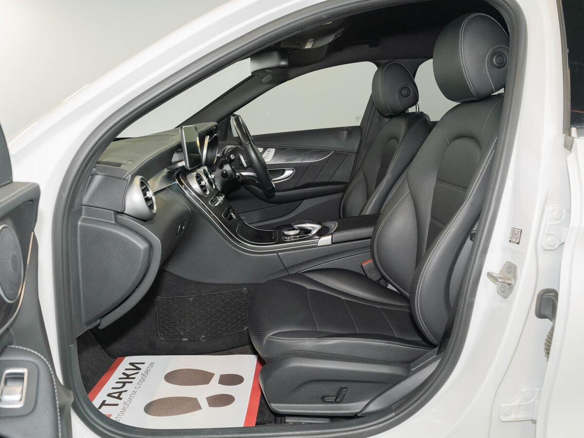 Mercedes-Benz C-Класс 2015 - фото автомобиля