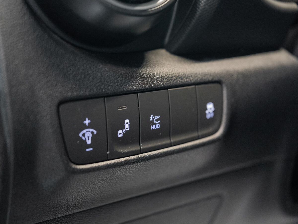 Hyundai Kona 2017 - фото автомобиля