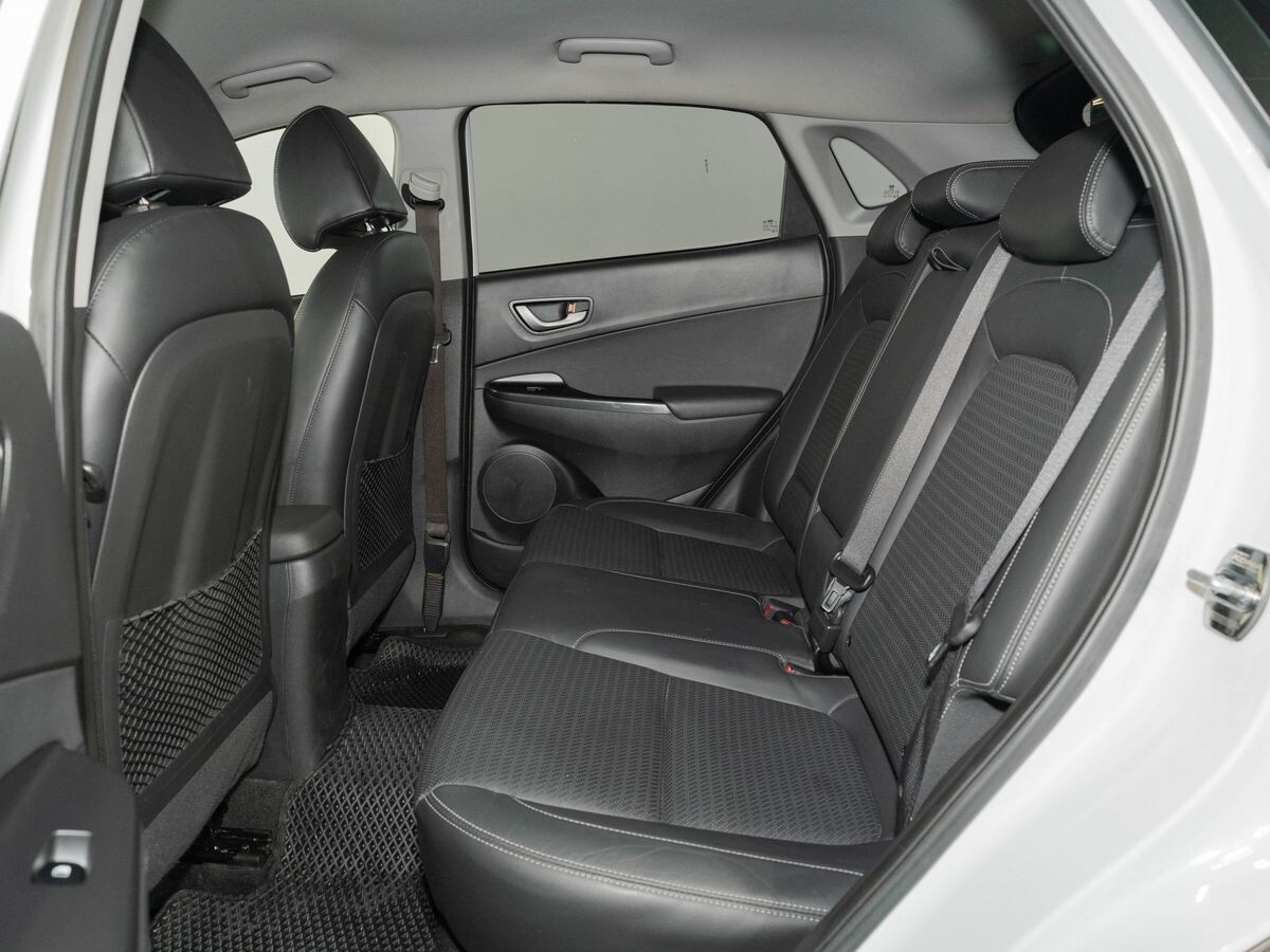 Hyundai Kona 2017 - фото автомобиля