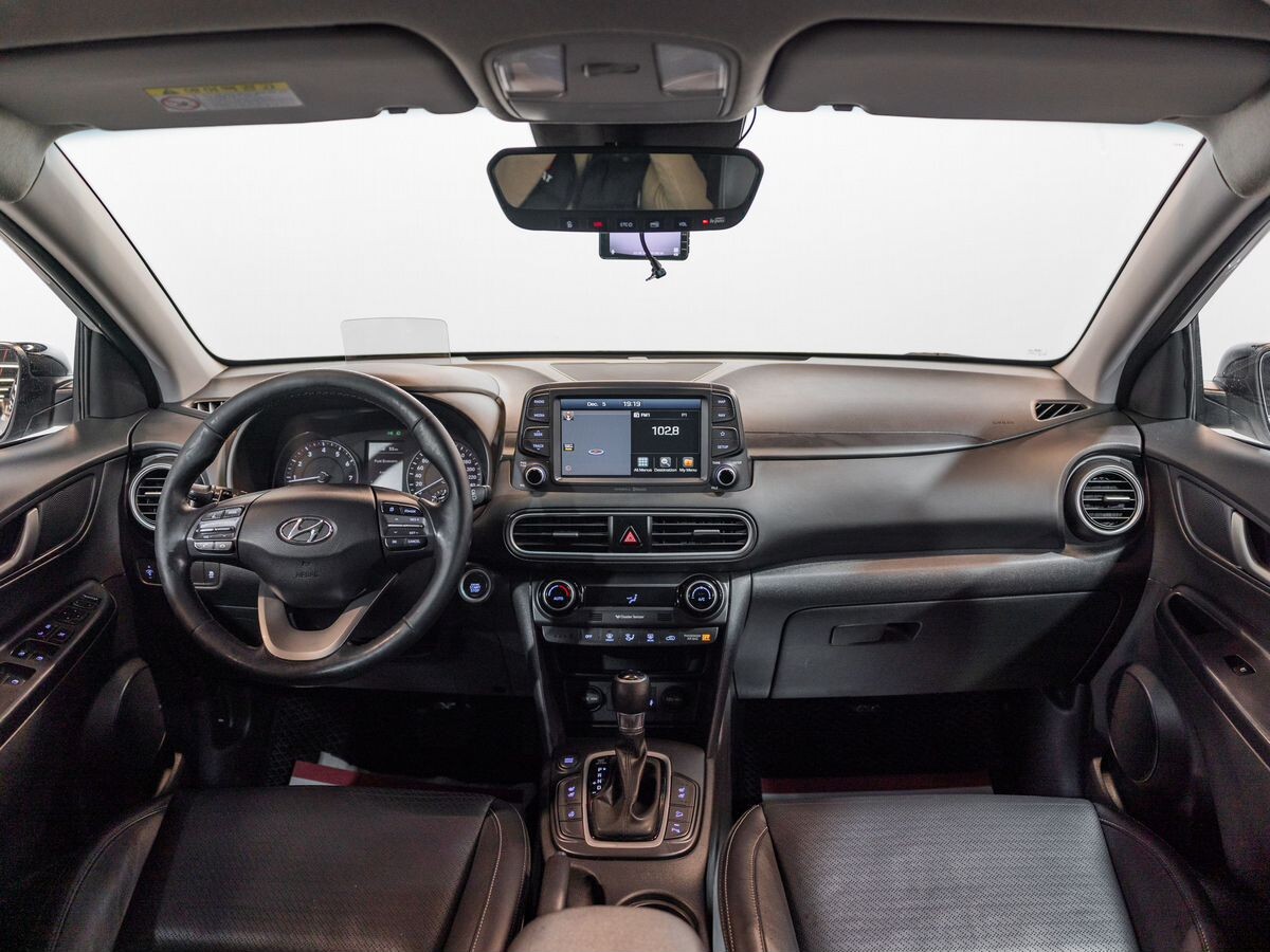 Hyundai Kona 2017 - фото автомобиля