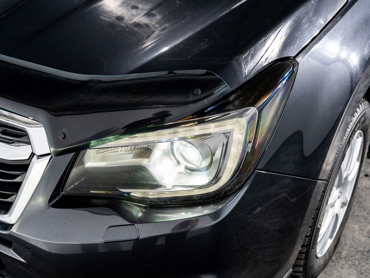 Subaru Forester 2018 - фото автомобиля