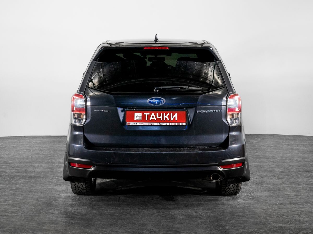 Subaru Forester 2018 - фото автомобиля