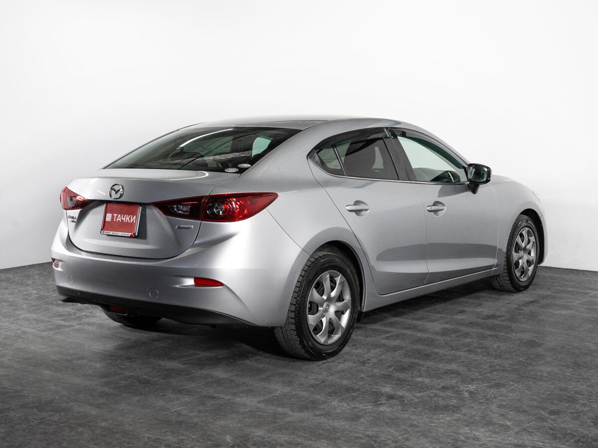 Mazda Axela 2017 - фото автомобиля