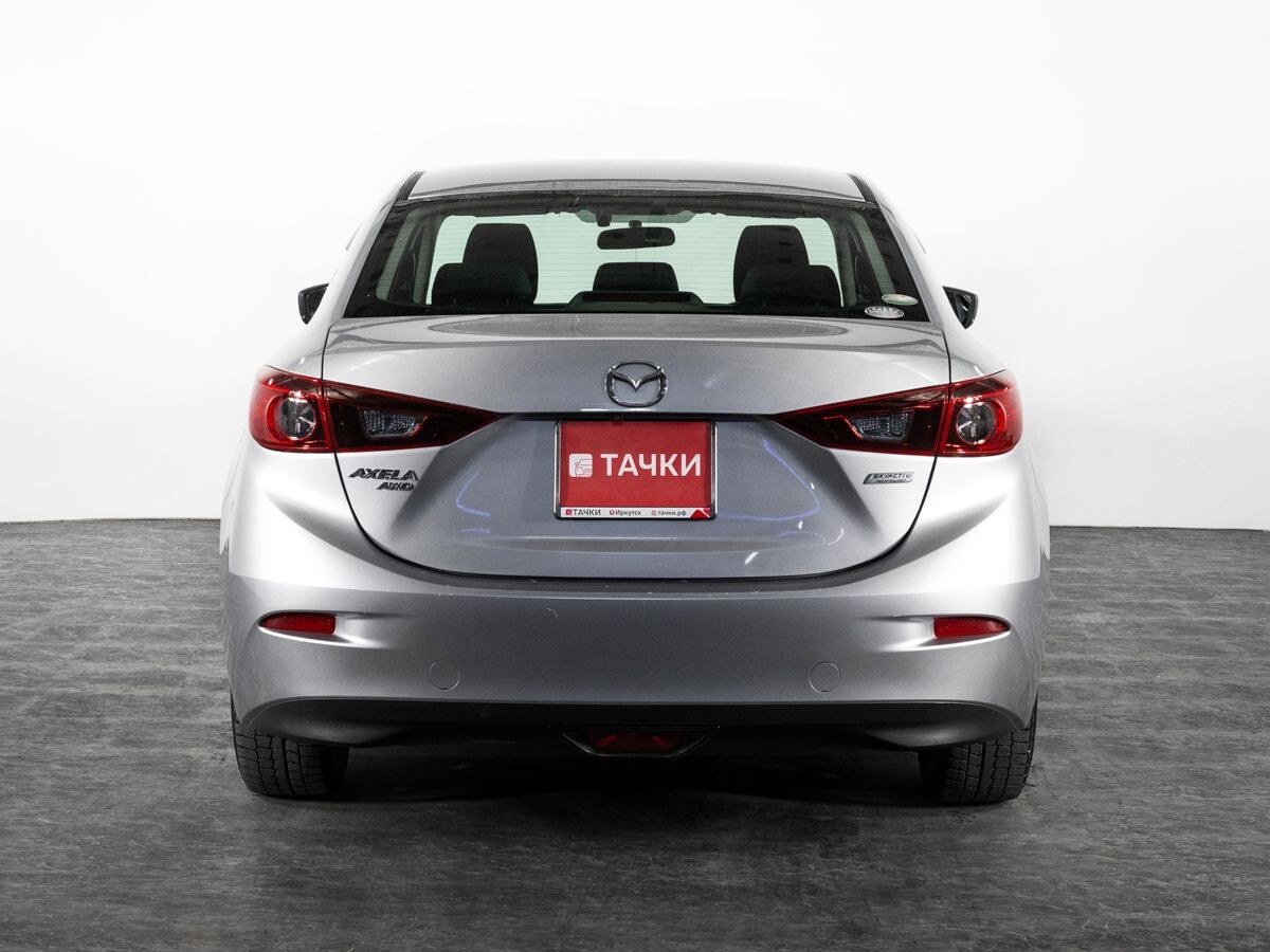 Mazda Axela 2017 - фото автомобиля