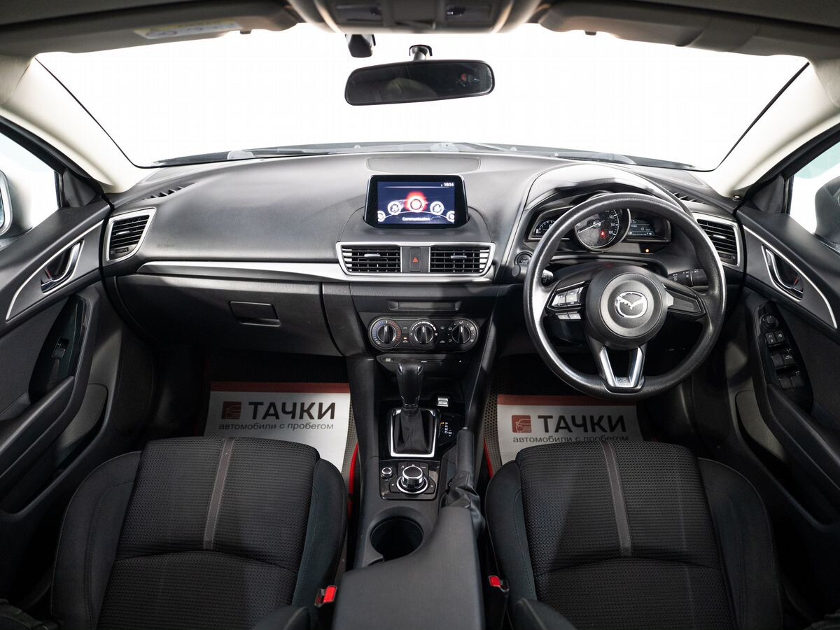 Mazda Axela 2017 - фото автомобиля