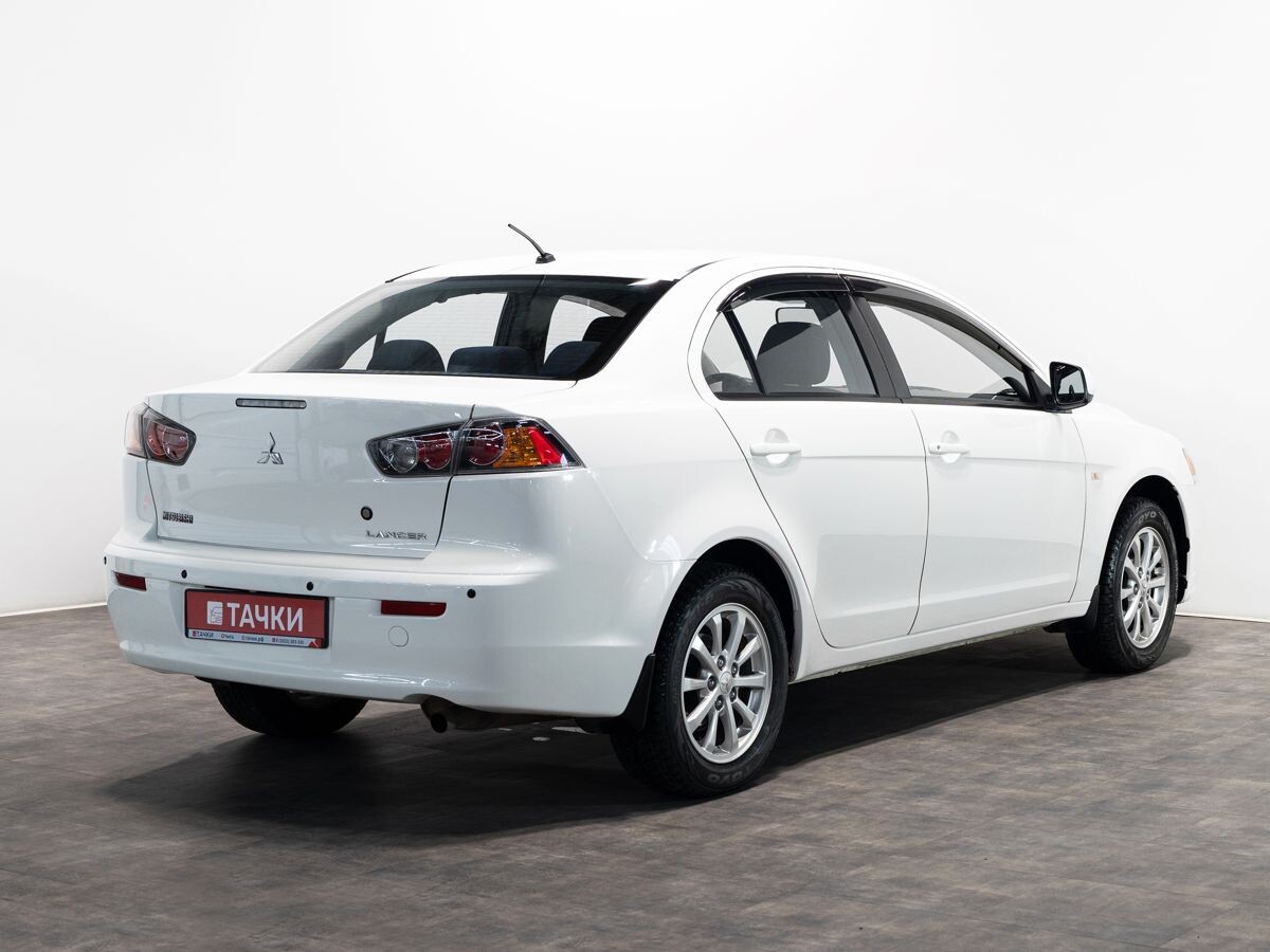 Mitsubishi Lancer 2012 - фото автомобиля