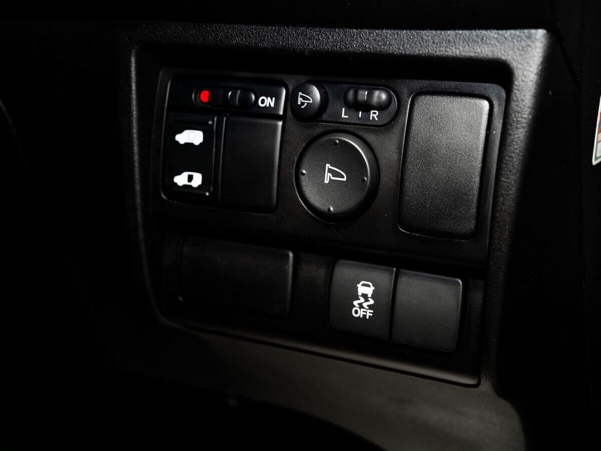 Honda Freed 2012 - фото автомобиля