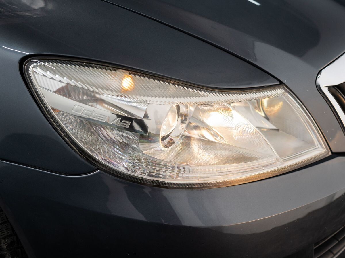 Skoda Octavia 2012 - фото автомобиля