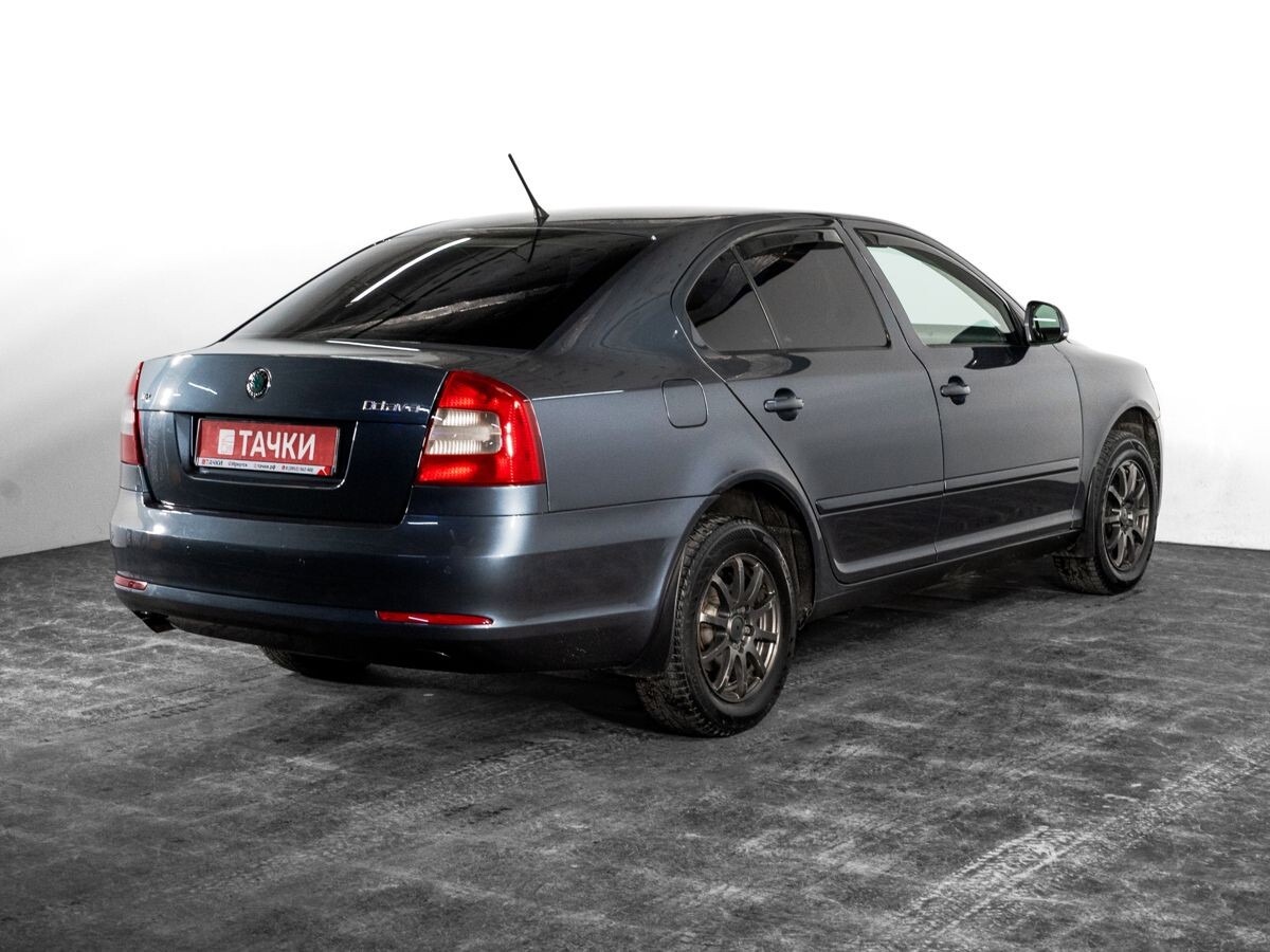 Skoda Octavia 2012 - фото автомобиля