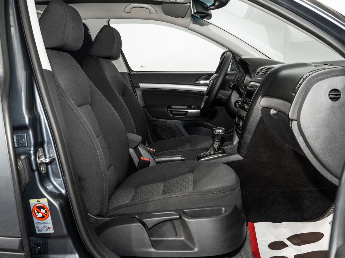 Skoda Octavia 2012 - фото автомобиля