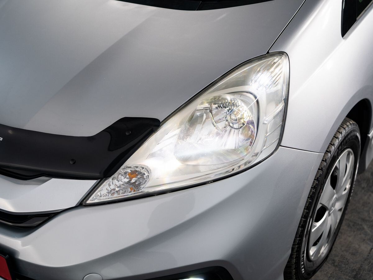 Honda Fit Shuttle 2014 - фото автомобиля