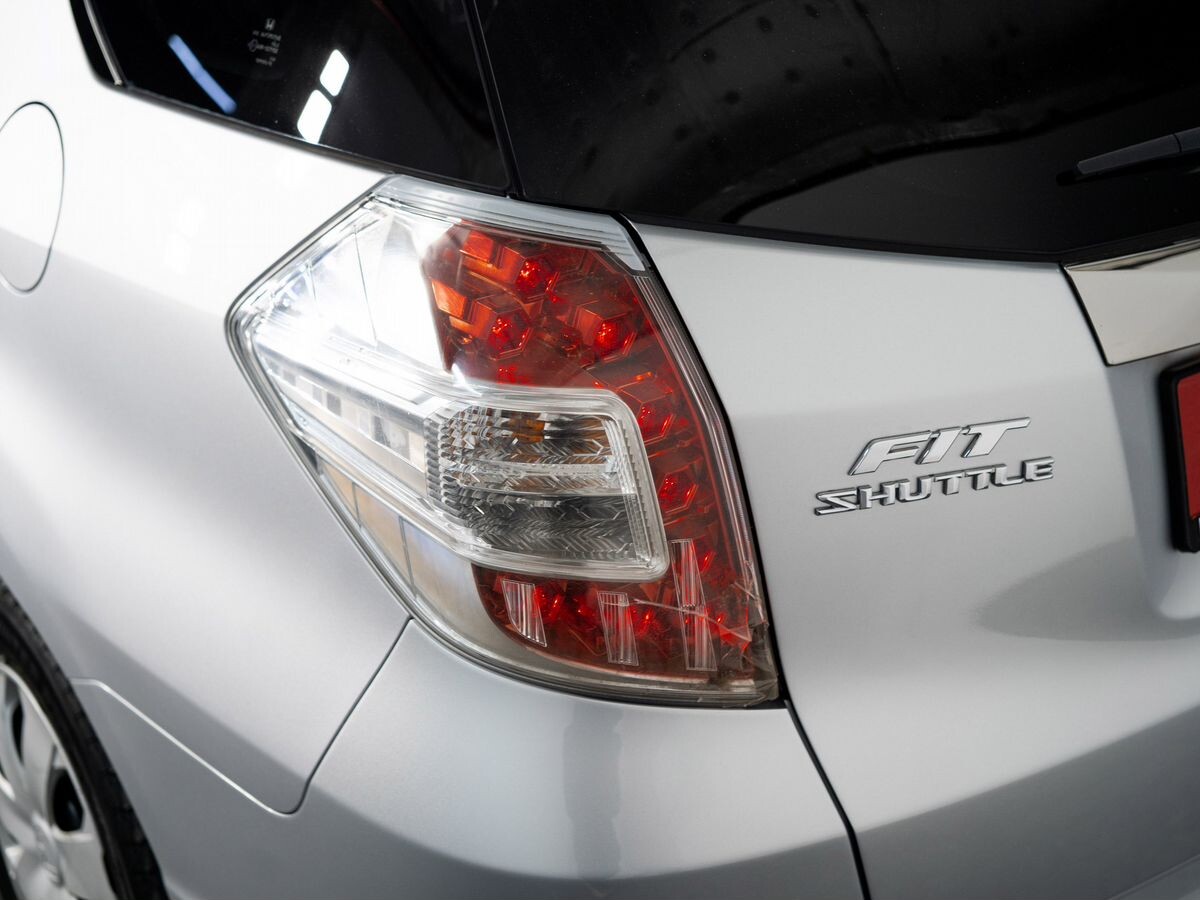 Honda Fit Shuttle 2014 - фото автомобиля