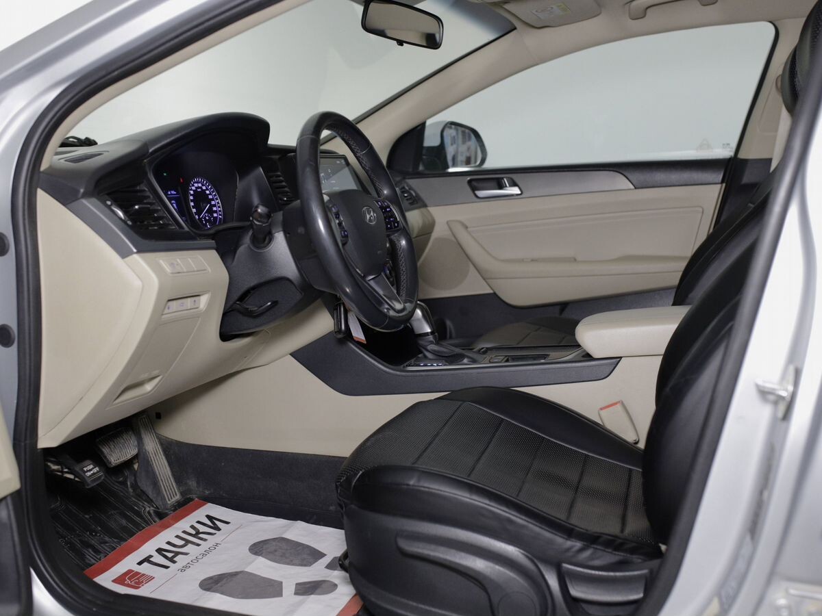 Hyundai Sonata 2017 - фото автомобиля