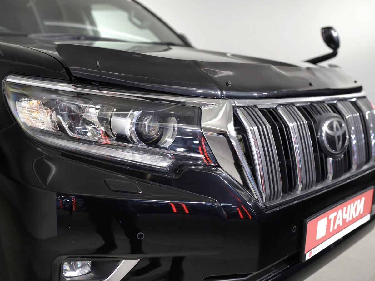 Toyota Land Cruiser Prado 2018 - фото автомобиля
