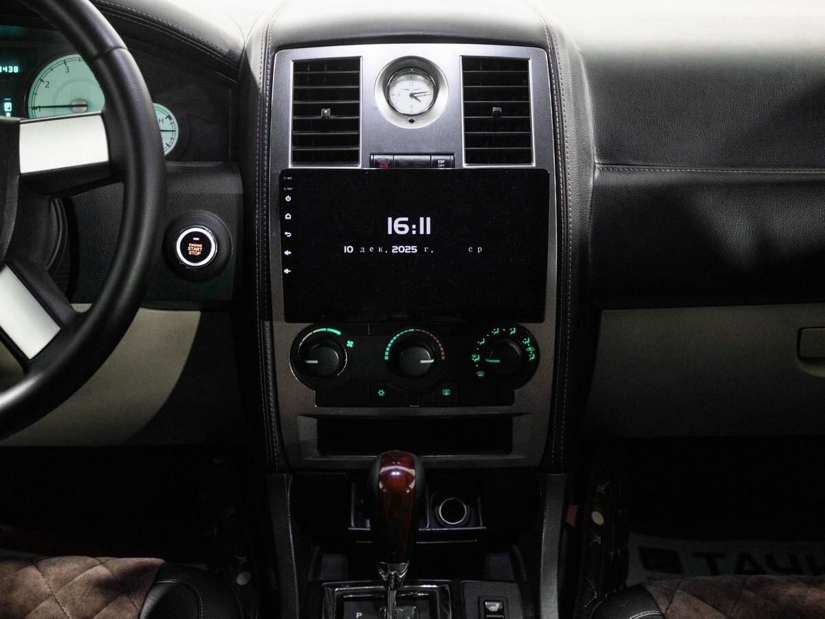 Chrysler 300C 2005 - фото автомобиля