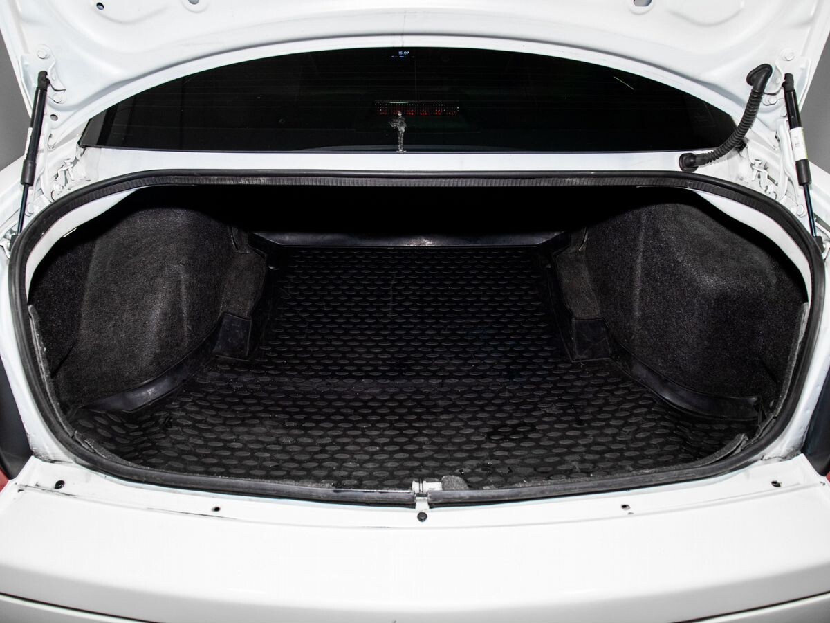 Chrysler 300C 2005 - фото автомобиля